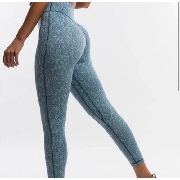 Echt Ladiea Leggings Size Medium - Picture 1 of 7